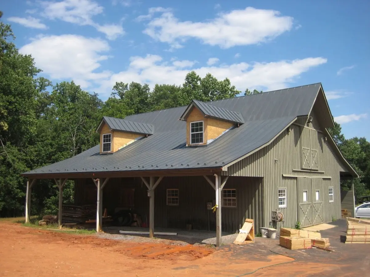 Expert Asphalt Roof Repair workmanship in Navelencia